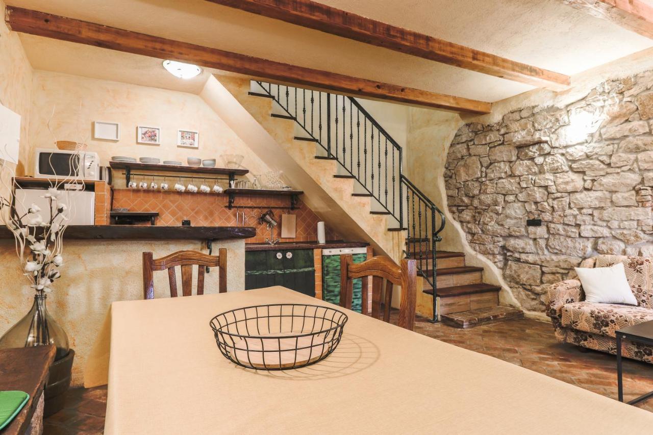 Apartman Lena Vrsar Bagian luar foto